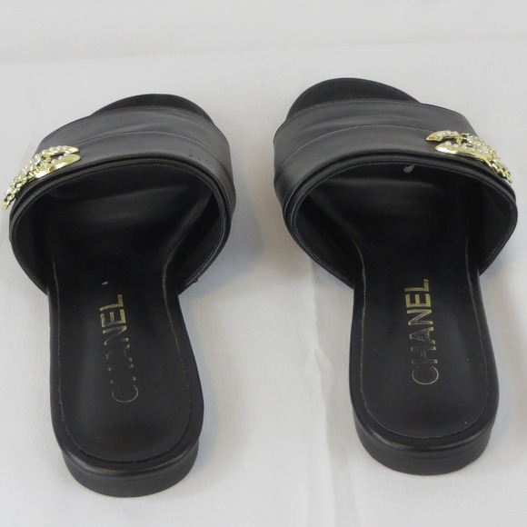 Chanel Black Leather CC Pearl Crystal Logo Slide Sandals Flat Shoes EU 38 US 8 - Picture 6 of 13